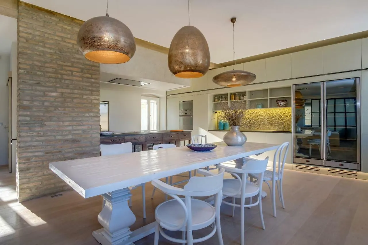 Apartments Argemonia Mali Losinj